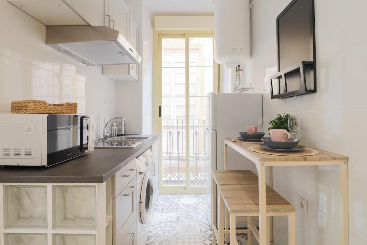 C93 - Trendy Two Bedrooms In Ollerias Malaga Exterior photo